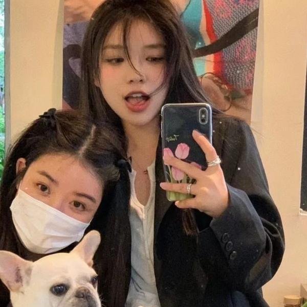 下放前资本家大小姐卷家产跑路了